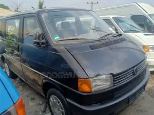 Volkswagen Transporter 2002 Black