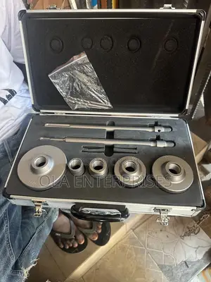 Concrete Hole Saw Set (30mm–100mm)