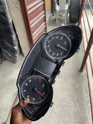 Speed Clock Audi Q5 2012 2015