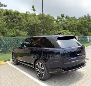 Land Rover Range Rover Vogue 2023 Blue