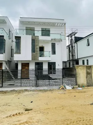 Furnished 5bdrm Duplex in Chevron Lekki for sale