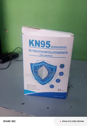 Kn95 Protective Mask