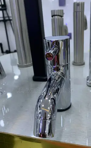 High Standard Chrome Basin Tap