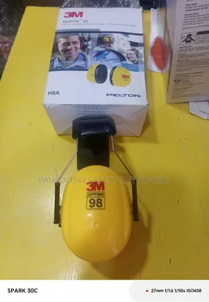 98 3m Ear Muff