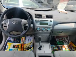 Toyota Camry LE 4dr Sedan (2.4L 4cyl 5A) 2009 Black