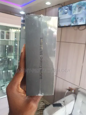 New Samsung Galaxy Note10 256 GB Black