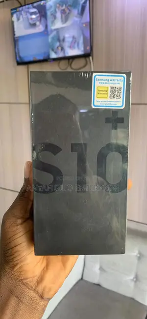 New Samsung Galaxy S10 Plus 128 GB Black