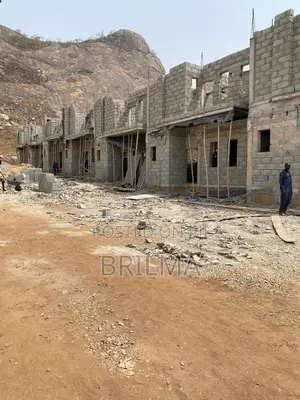 4bdrm Duplex in Kubwa for sale