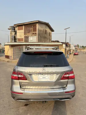 Mercedes-Benz M Class ML 350 4Matic 2012 Gray