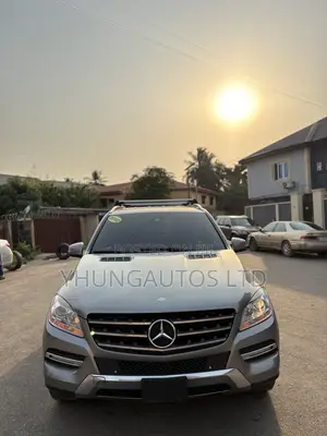 Mercedes-Benz M Class ML 350 4Matic 2012 Gray