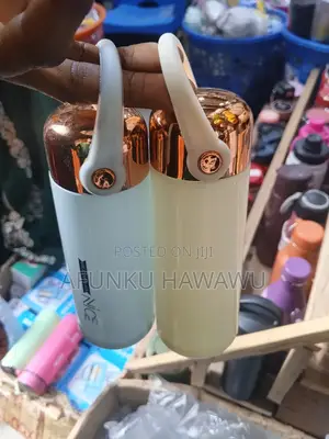 Handheld Nice Water Flask