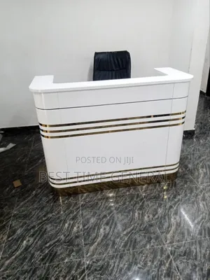 First Klass Luxury Reception Table