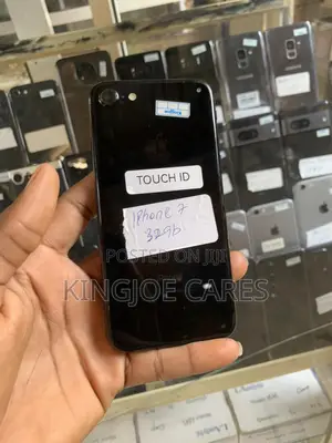 Apple iPhone 7 32 GB Black