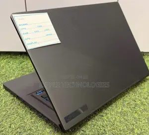 Laptop Asus ROG Zephyrus G16 16GB Intel Core i7 SSD 1T
