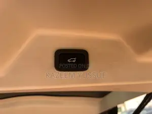 Land Rover Range Rover Vogue 2018 Black