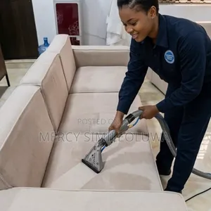 Sofa Cleaning Services /Ulphostery Services