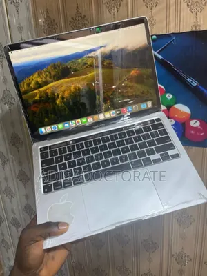 Laptop Apple MacBook Pro 2020 8GB Apple M1 Pro SSD 256GB