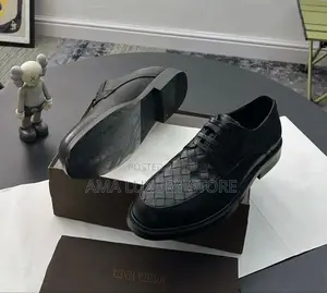 Bottega Veneta Wooven Leather Luxury Designer Corporate Shoes