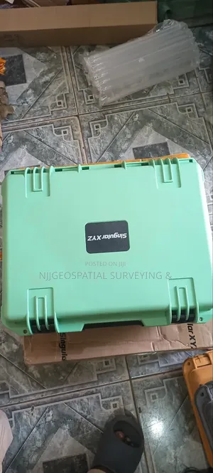 Singular Xyz GNSS Reciever