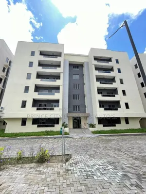 Furnished 3bdrm Block of Flats in Off Ogunlana Drive for sale