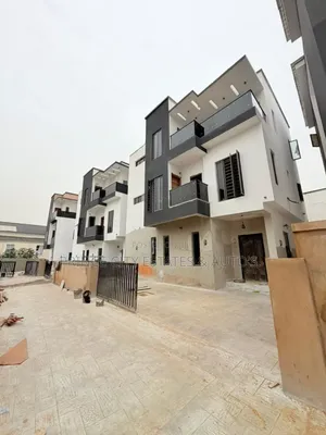 Furnished 5bdrm Duplex in Magodo Phase1 for sale