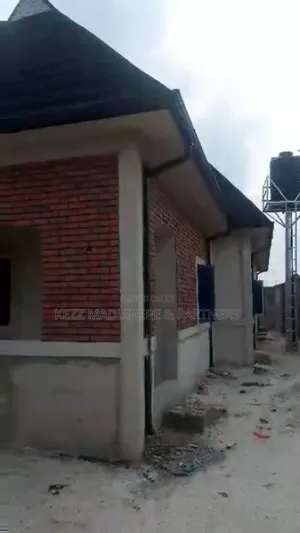 3bdrm Bungalow in Sars Road Port, Obio-Akpor for sale
