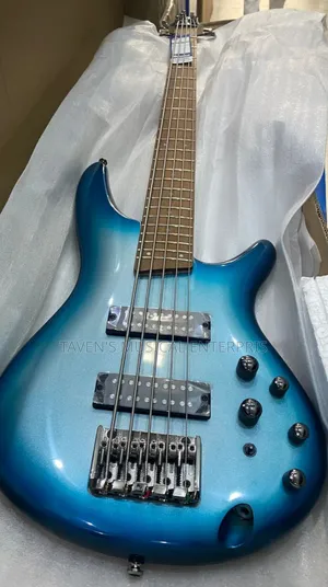 Ibanez Sr305e-Dot Five String Electric Bass