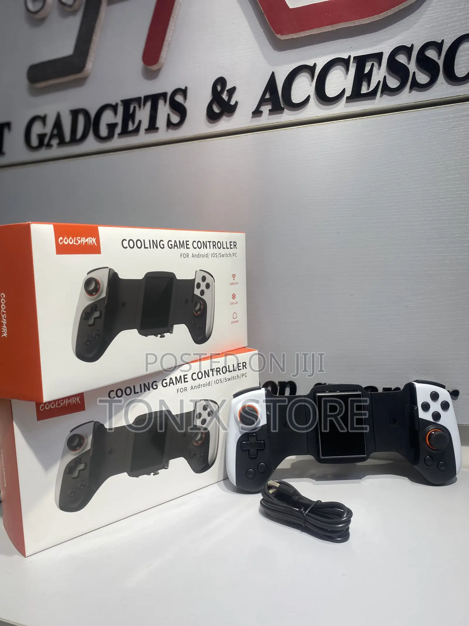 Coolsherk Multifunctional Gaming Controller With Cooling Fan