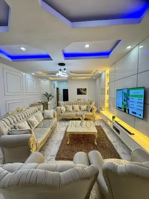 Luxury/Well Furnished and Secured 2bedroom Apartment in Lekki