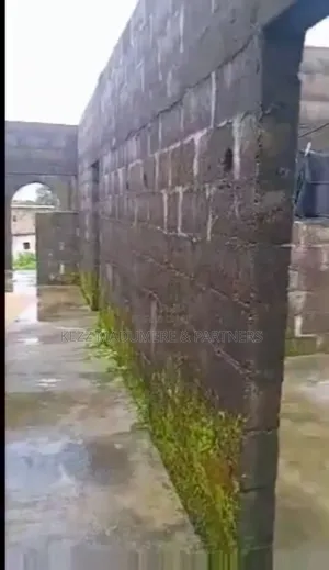 For Sale : Uncompleted 22 Rooms Hotel At Ogbogoro, Ph