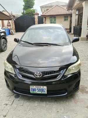 Toyota Corolla LE 4dr Sedan (1.8L 4cyl 4A) 2011 Black