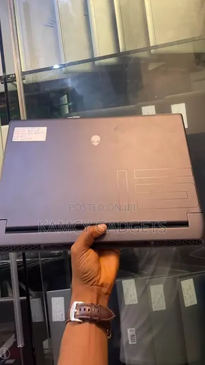 Laptop Alienware M17x R2 16GB Intel Core i7 SSD 512GB