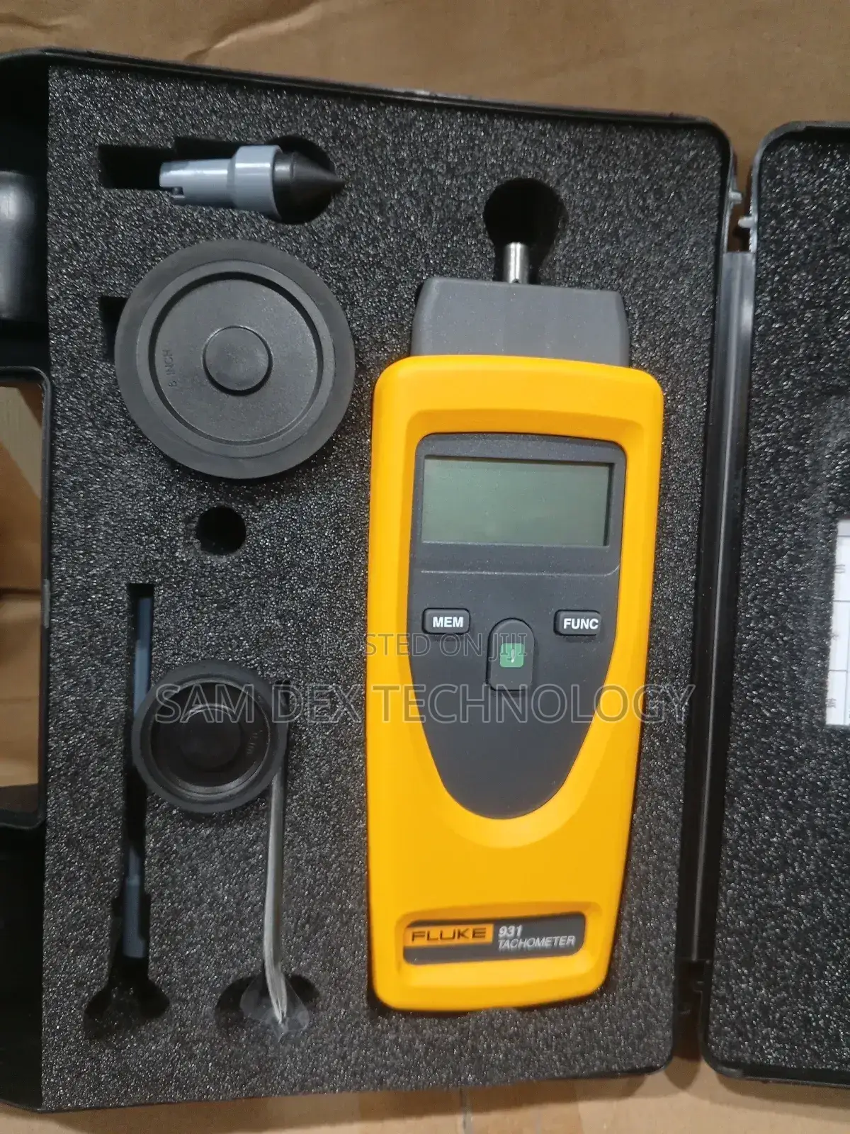 Fluke 931 Tachometer