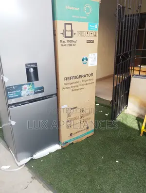 Hisense 264l Refrigerator With Strong Shelves
