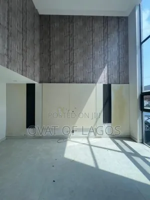 2bdrm Duplex in Lekki Phase 1 for rent