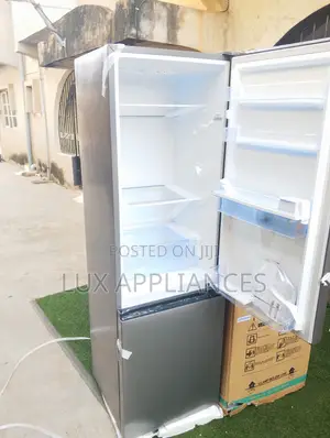 Hisense 264l Refrigerator With Bottom Freezer Drawer