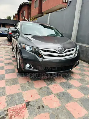 Toyota Venza LE 2013 Gray