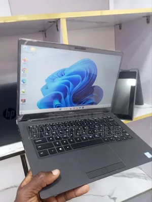 Laptop Dell Latitude 7400 8GB Intel Core i7 SSD 256GB