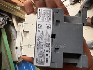 3pole X 25amps Schneider Breaker