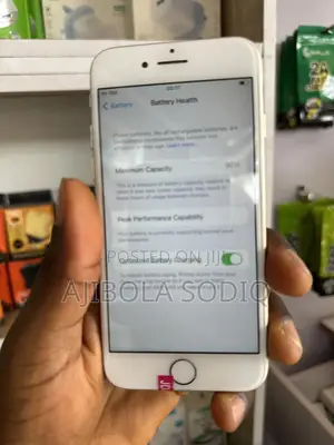 Apple iPhone 7 32 GB Gold