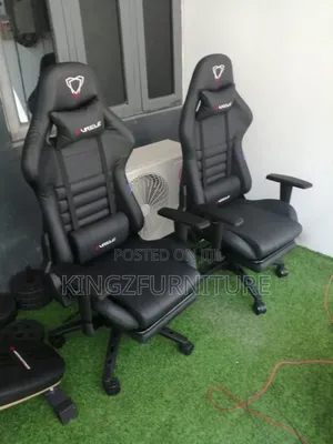 Furgle Black Chair