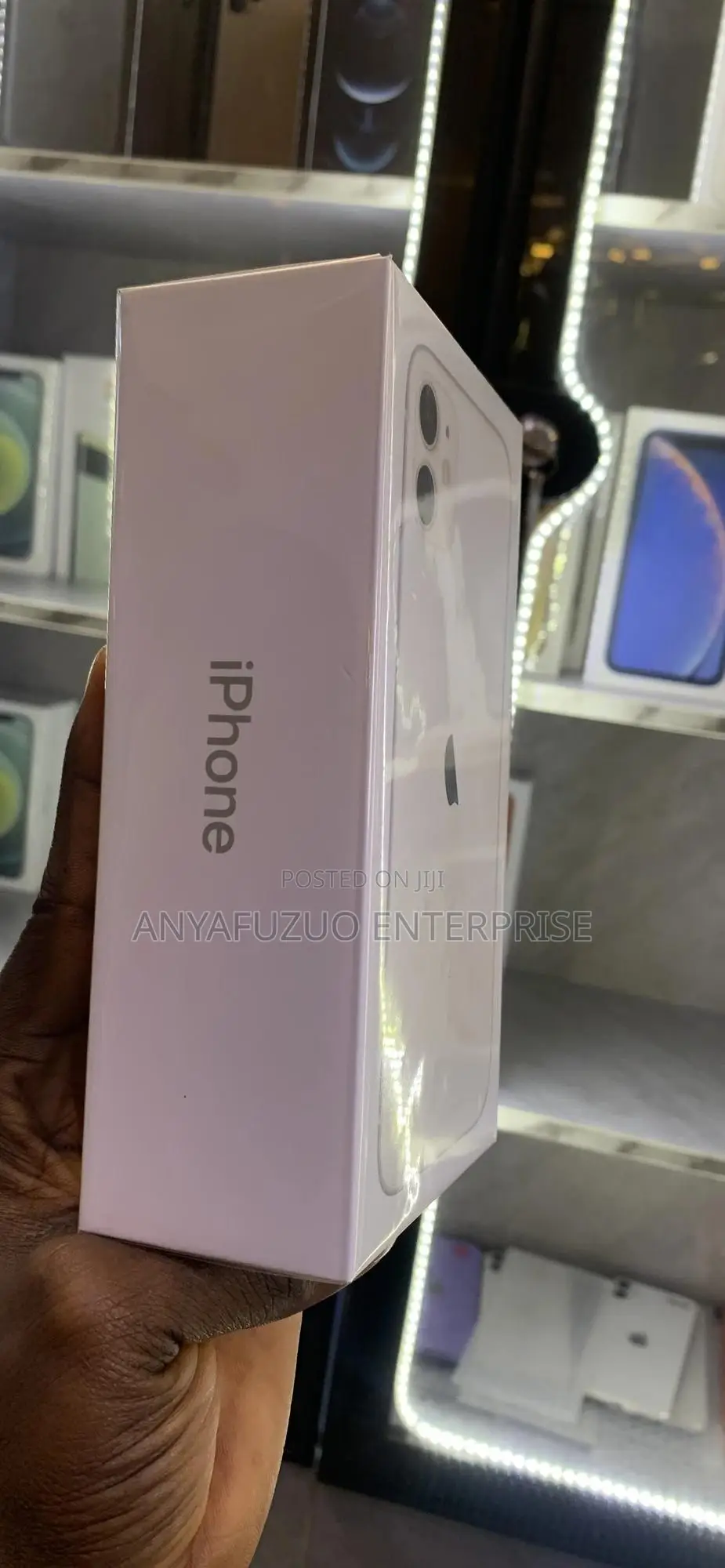 New Apple iPhone 11 128 GB White