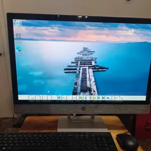 Desktop Computer HP AiO 24 8GB Intel Core i5 HDD+SSD 500GB