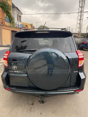 Toyota RAV4 2.5 4x4 2010 Green