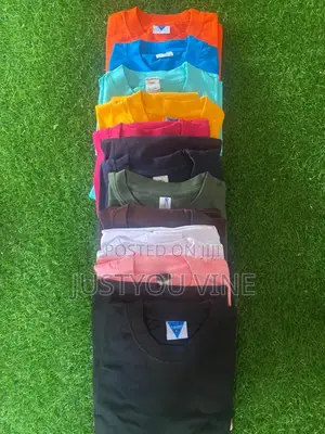 Plain T-Shirt