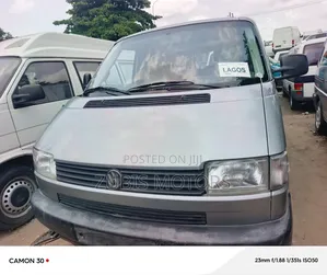 Volkswagen Transporter 2004 Grey