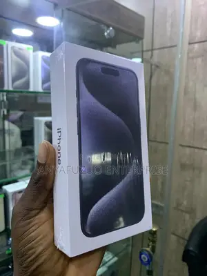 New Apple iPhone 15 Pro 512 GB Black