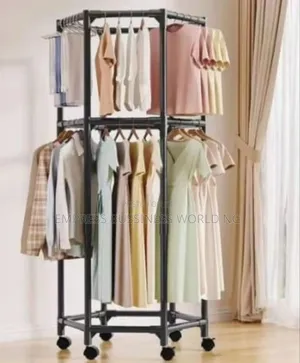 Exclusive Style, Round Shape Display Clothing Hanger With Tyres