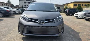 Toyota Sienna 2016 Gray