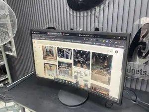 Samsung Curved 24” FHD 1080p Monitor